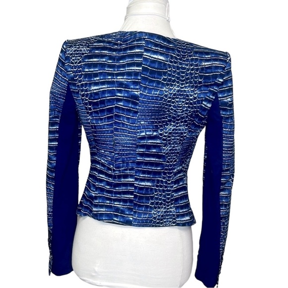 BCBG Maxazria Jordyn Blazer Blue - Picture 4 of 4